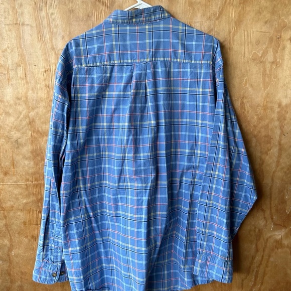 Cabela’s Blue Plaid Long Sleeve Button Down Collared Shirt - Picture 2 of 11